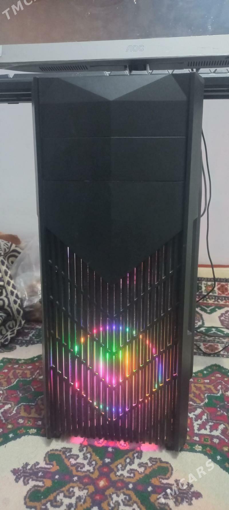 kompýuter - Ёлётен - img 2