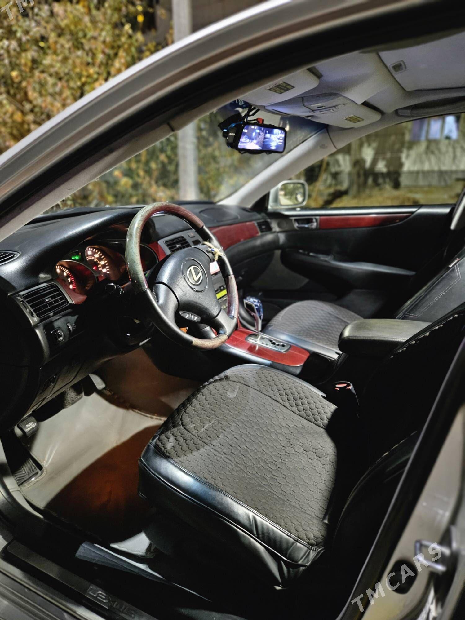 Lexus ES 300 2002 - 240 000 TMT - Türkmenbaşy - img 5