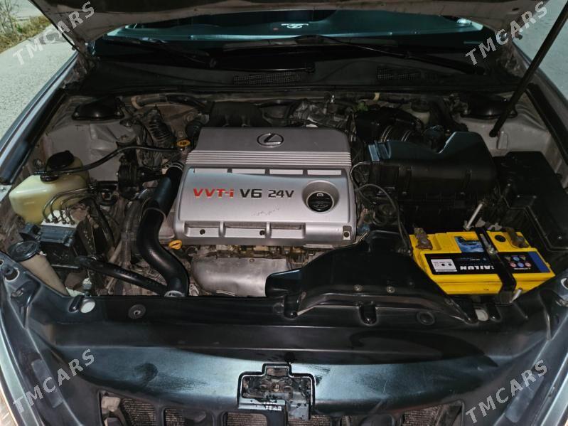 Lexus ES 300 2002 - 240 000 TMT - Türkmenbaşy - img 2