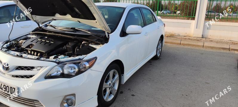 Toyota Corolla 2012 - 185 000 TMT - Дашогуз - img 1
