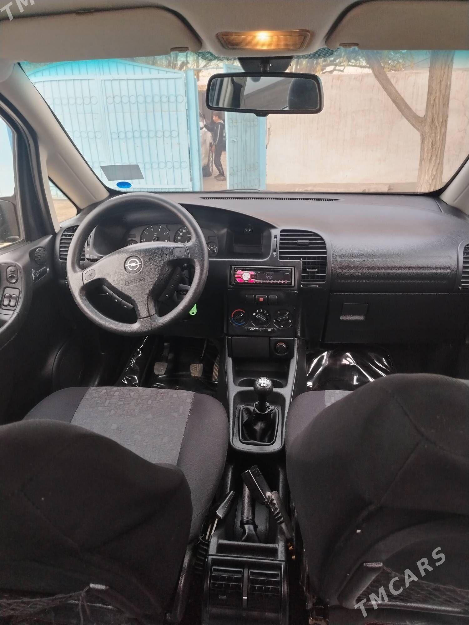 Opel Zafira 2002 - 100 000 TMT - Дашогуз - img 2