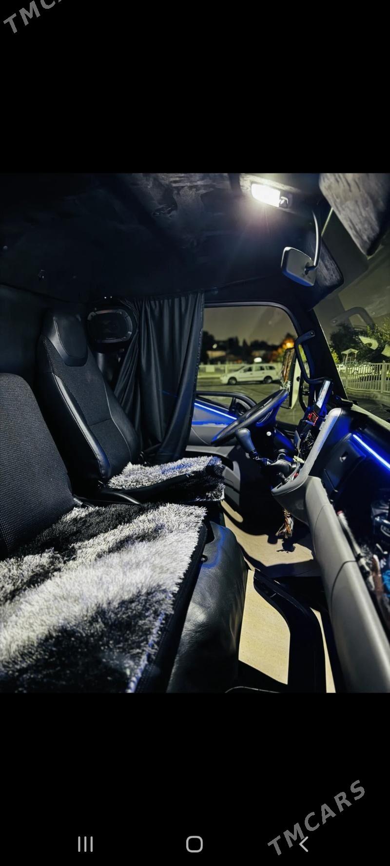 Mitsubishi Canter 2024 - 525 000 TMT - Ашхабад - img 4