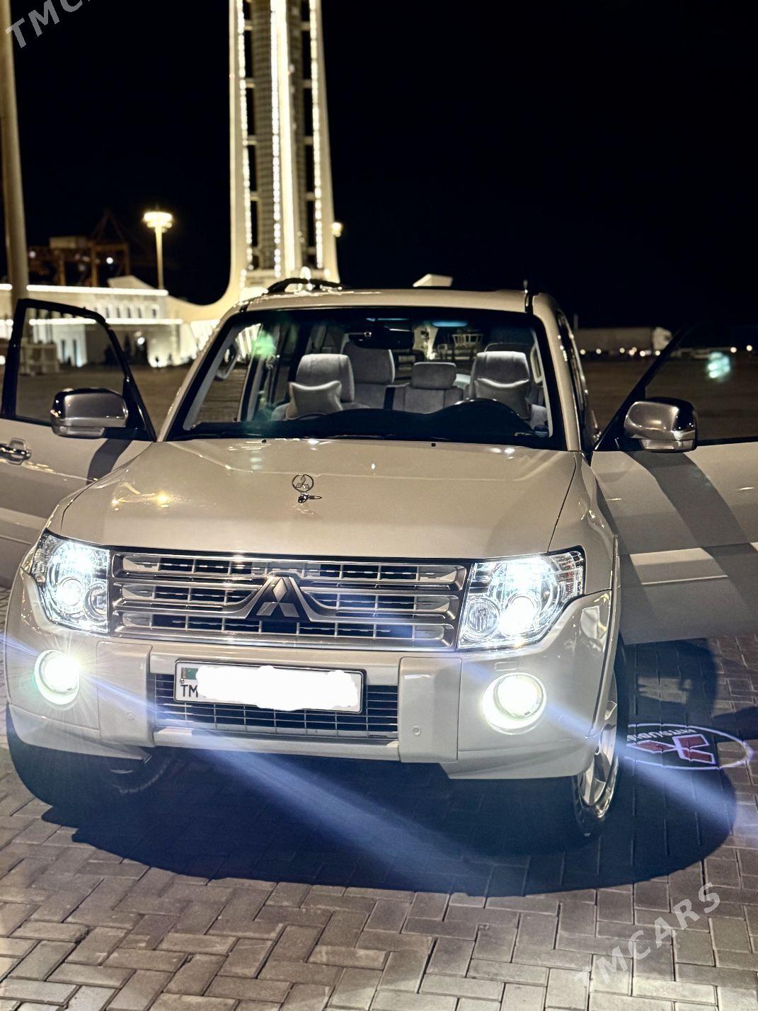 Mitsubishi Pajero 2011 - 260 000 TMT - Türkmenbaşy - img 3