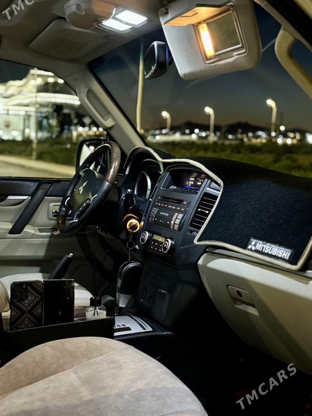 Mitsubishi Pajero 2011 - 260 000 TMT - Türkmenbaşy - img 6