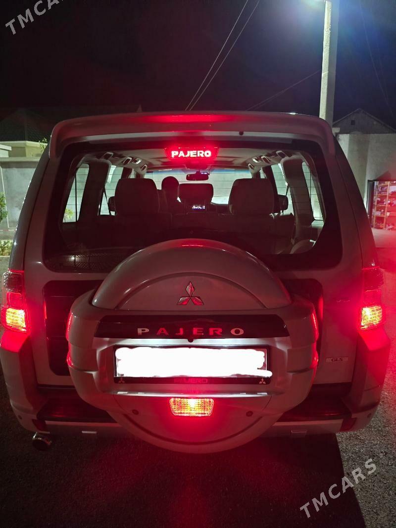 Mitsubishi Pajero 2011 - 260 000 TMT - Türkmenbaşy - img 7