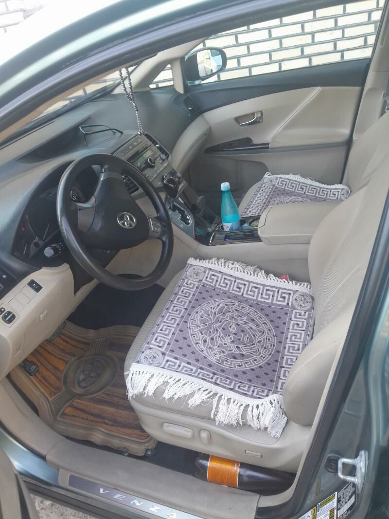 Toyota Venza 2010 - 175 000 TMT - Дашогуз - img 5