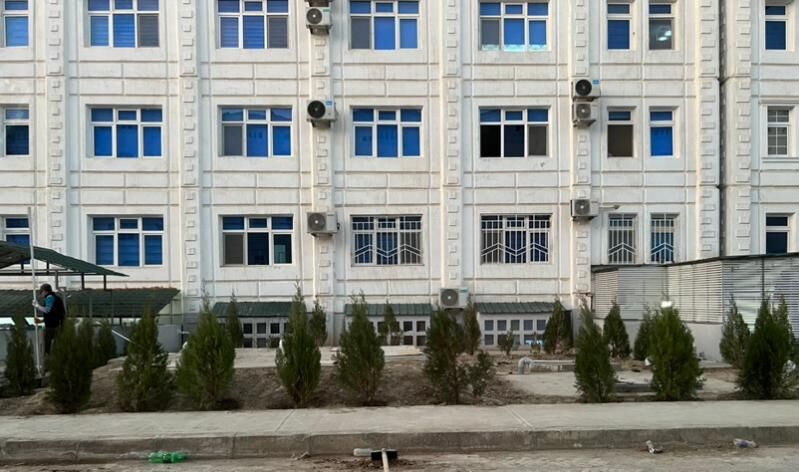 sobstvennyy polupodwal Anev - Aşgabat - img 3