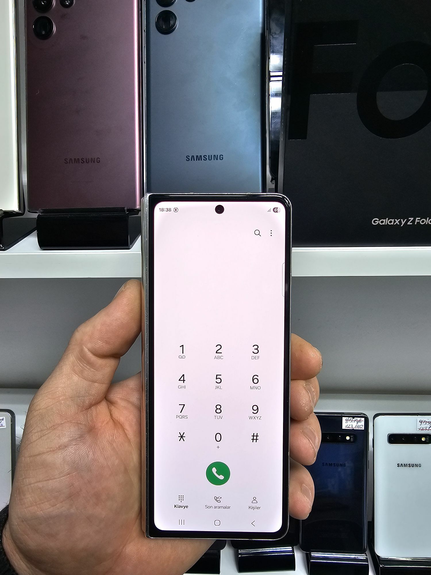 Z FOLD 4 12/256 GB 2 SIM - Garaşsyzlygyň 15 ýyllygy Söwda Merkezi - img 6