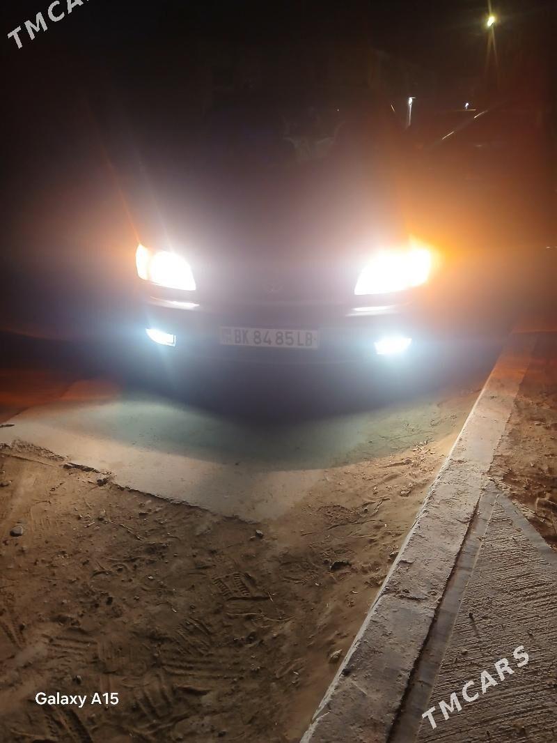 Toyota Sienna 2001 - 160 000 TMT - Мары - img 2