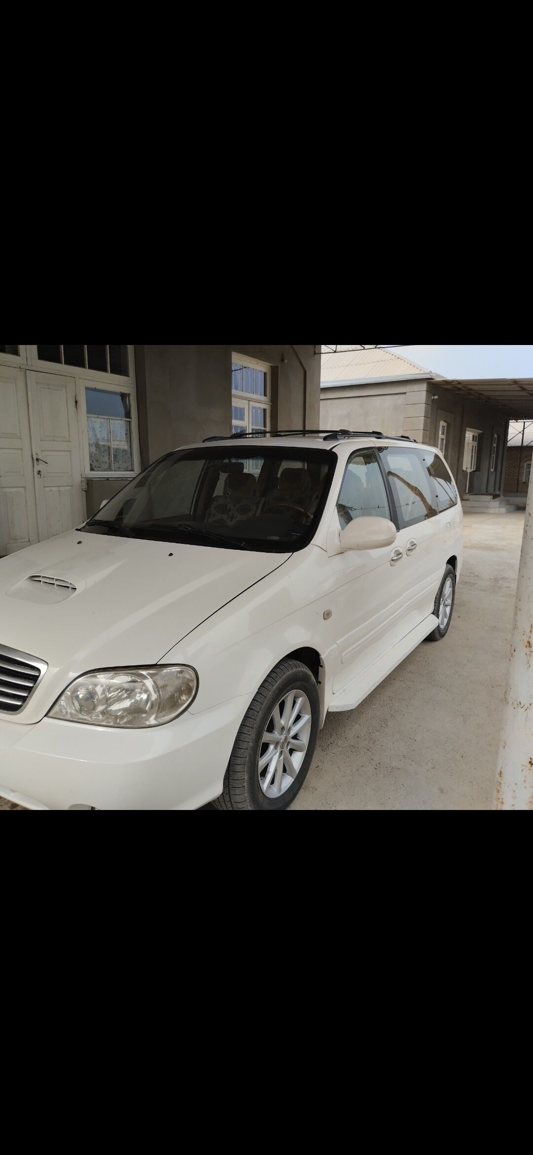 Kia Carnival 2001 - 100 000 TMT - Дашогуз - img 7