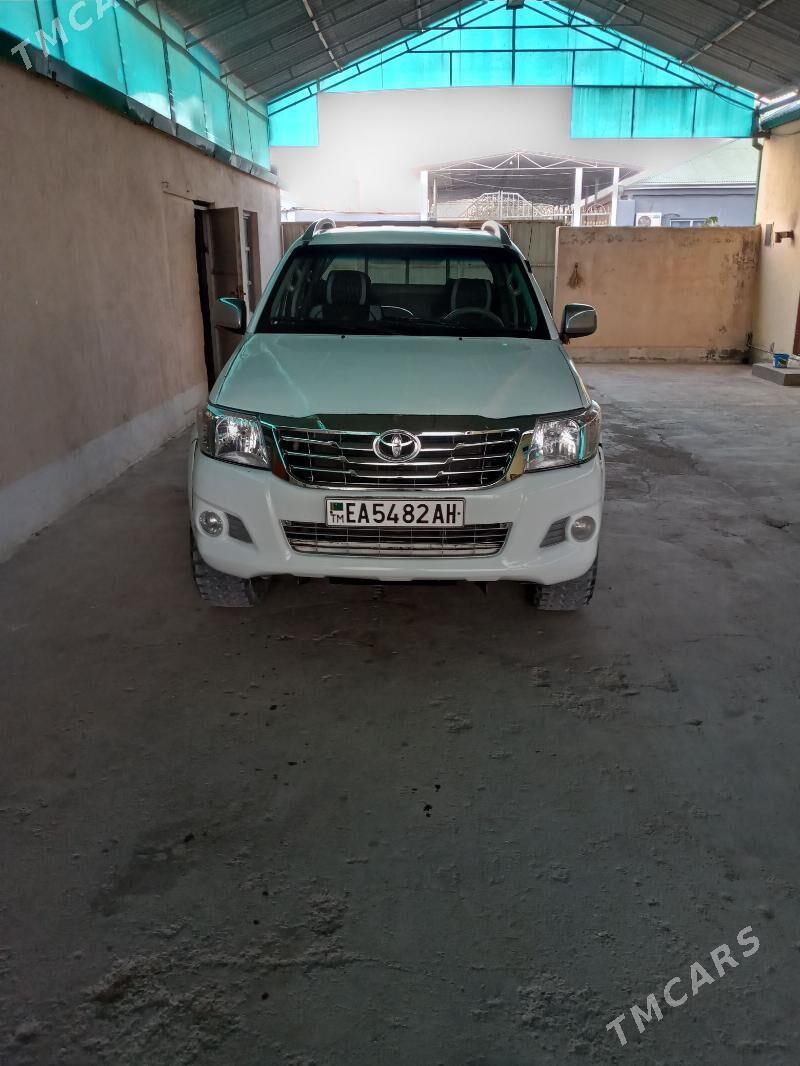Toyota Hilux 2008 - 170 000 TMT - Ашхабад - img 2