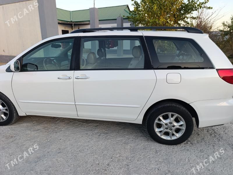 Toyota Sienna 2005 - 210 000 TMT - Яшлык - img 3