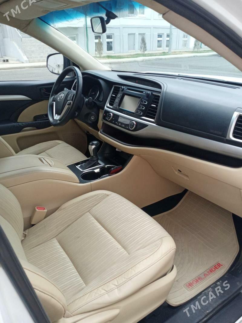 Toyota Highlander 2014 - 360 000 TMT - Мары - img 6