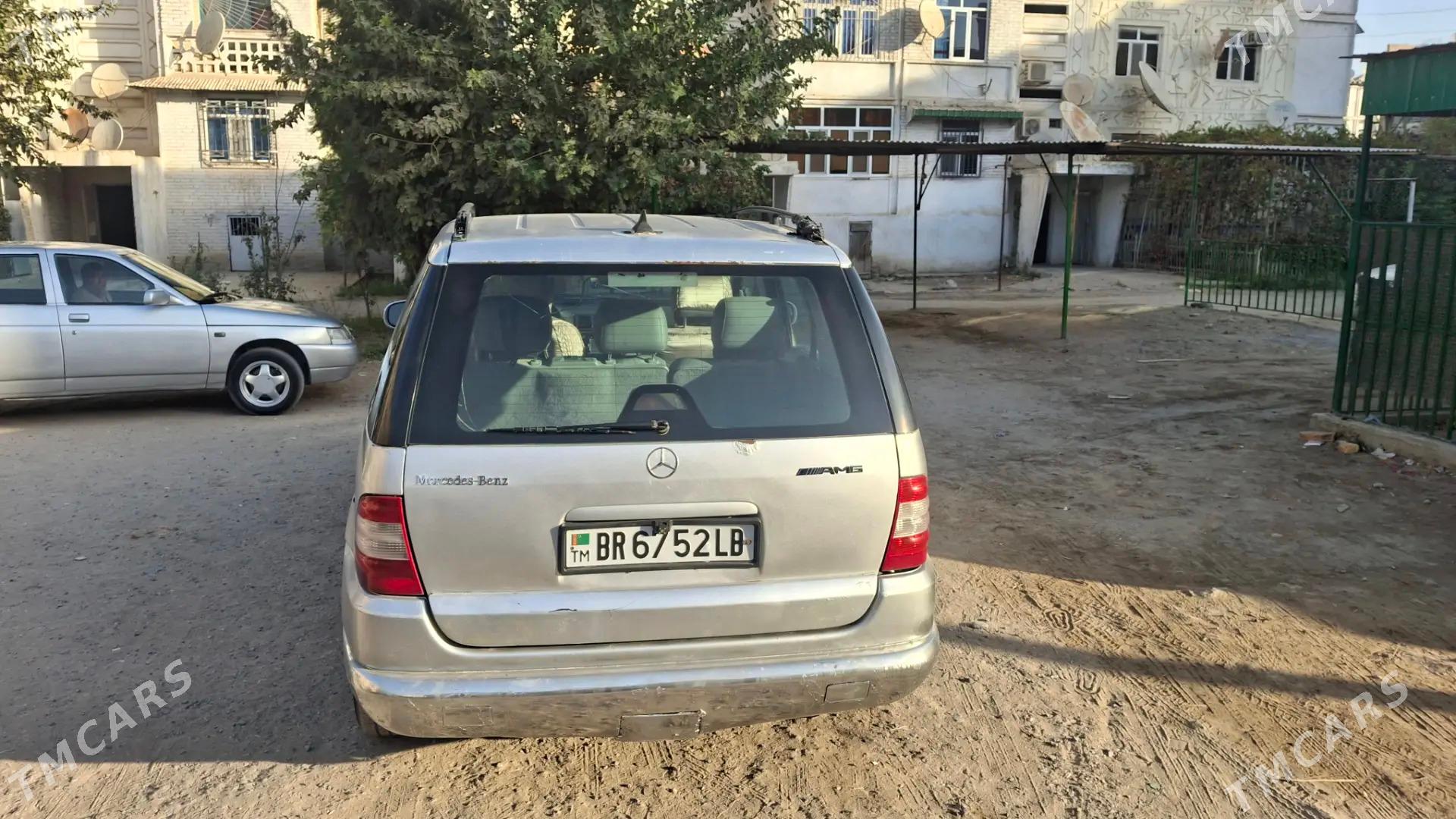 Mercedes-Benz ML350 2002 - 83 000 TMT - Туркменабат - img 3