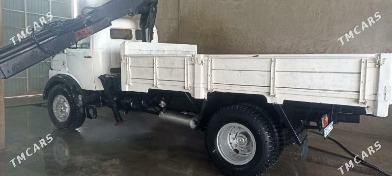 Mercedes-Benz ACTROS 3331 1989 - 160 000 TMT - Balkanabat - img 4