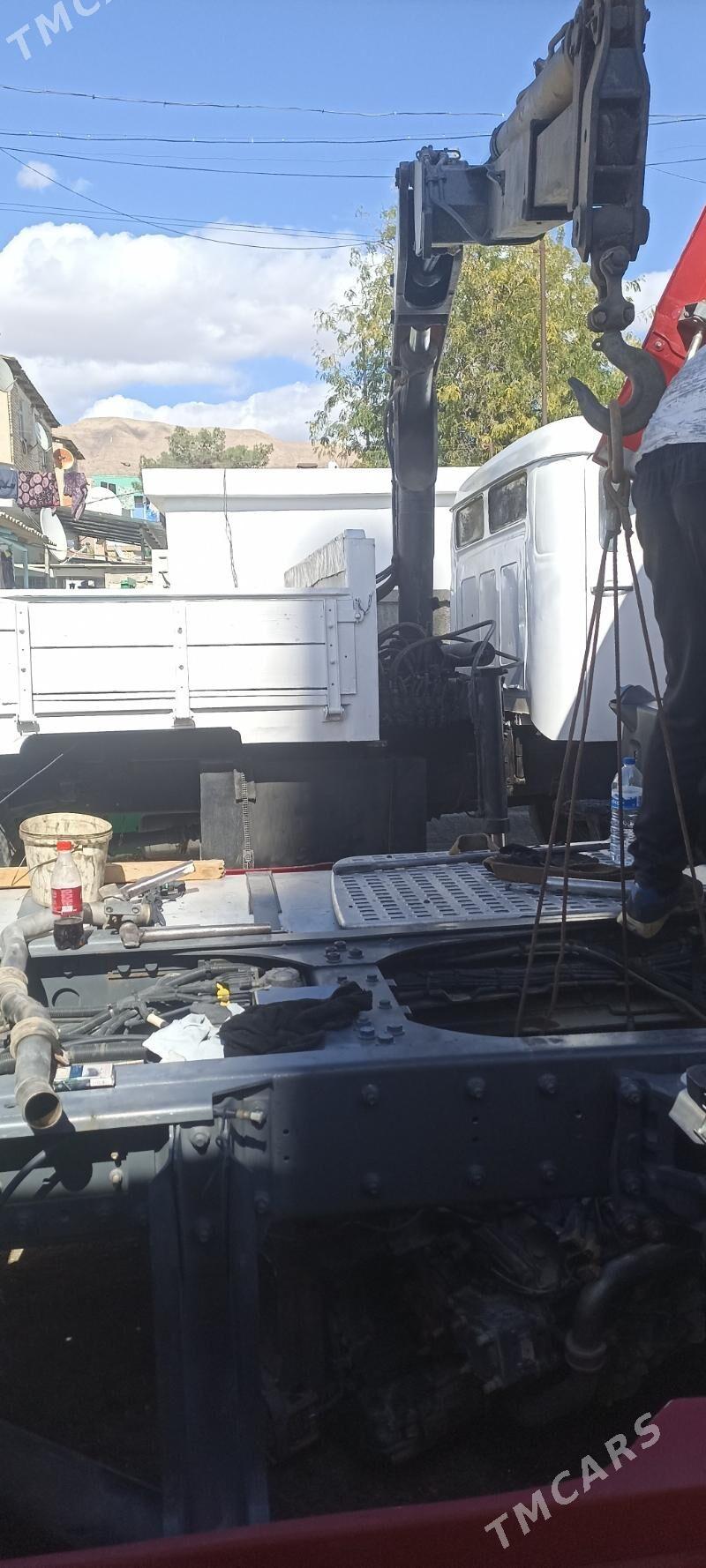 Mercedes-Benz ACTROS 3331 1989 - 160 000 TMT - Balkanabat - img 9