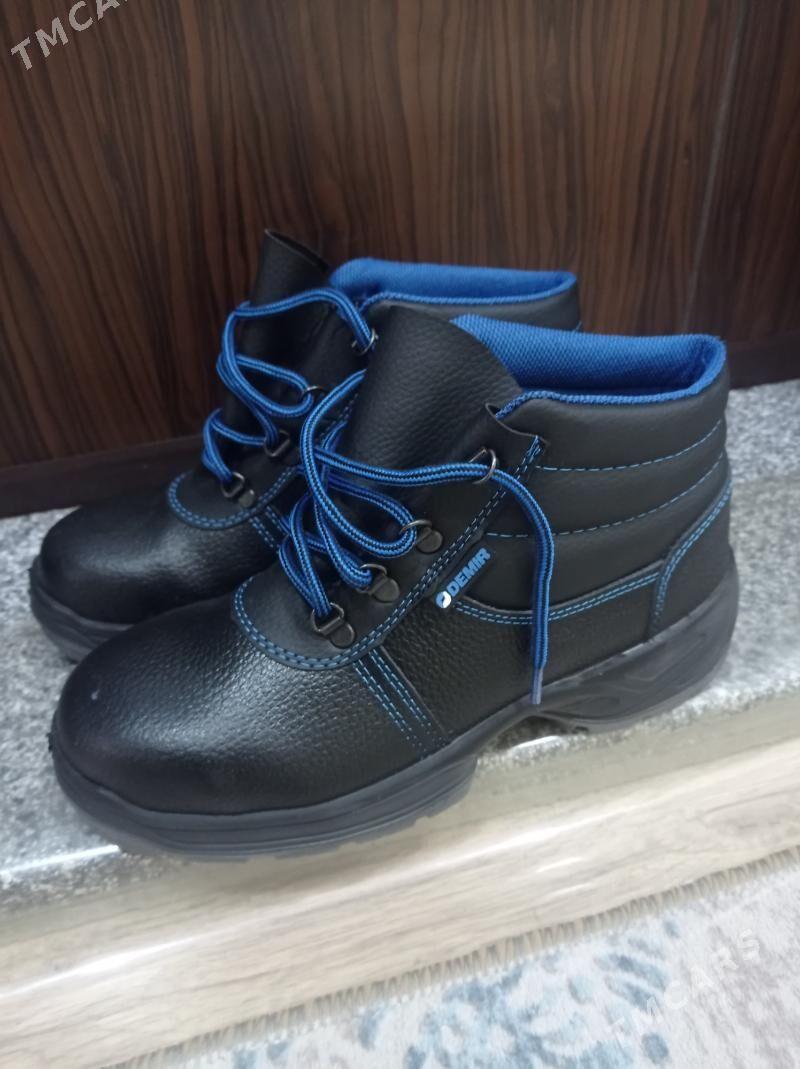 Adik botinka 40razmer - Туркменбаши - img 2