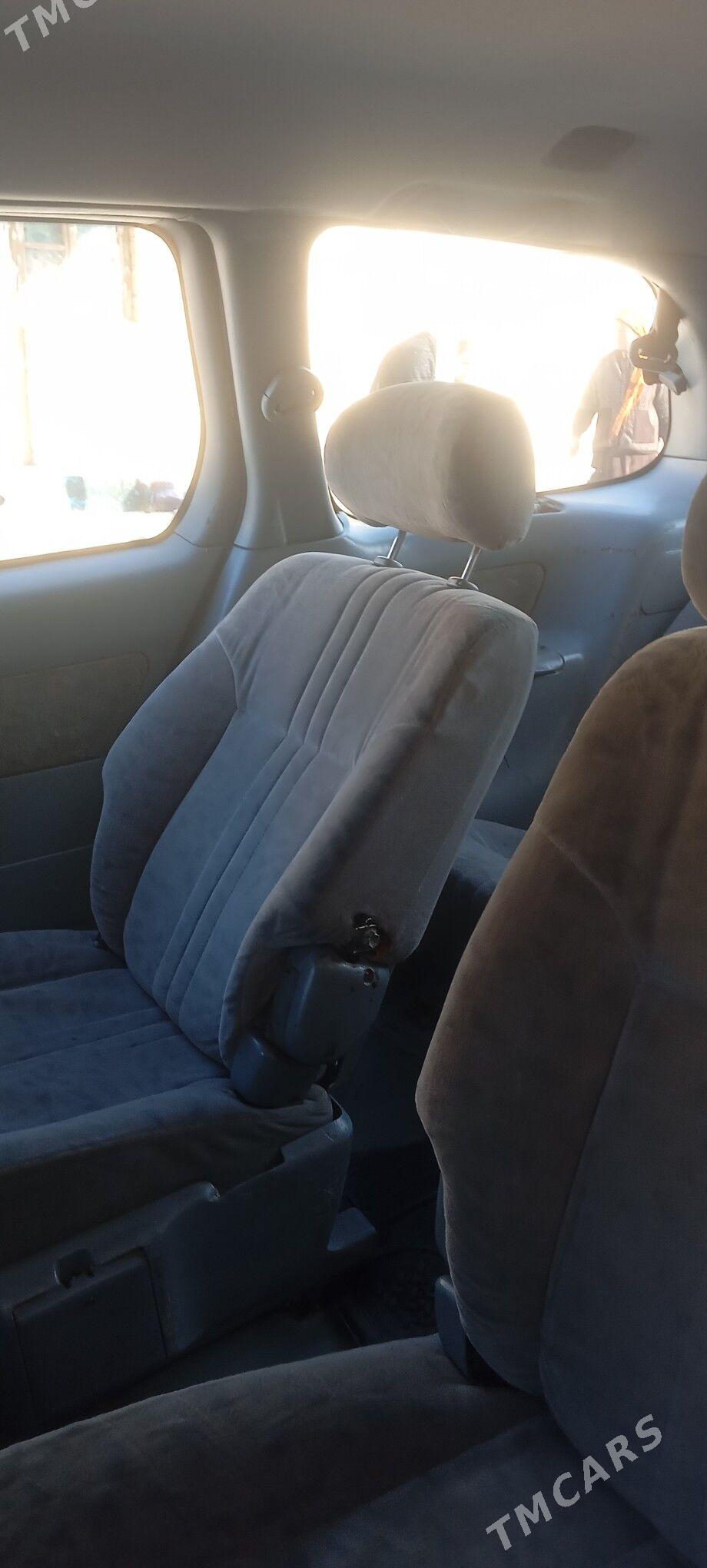 Toyota Sienna 2002 - 135 000 TMT - Mary - img 3