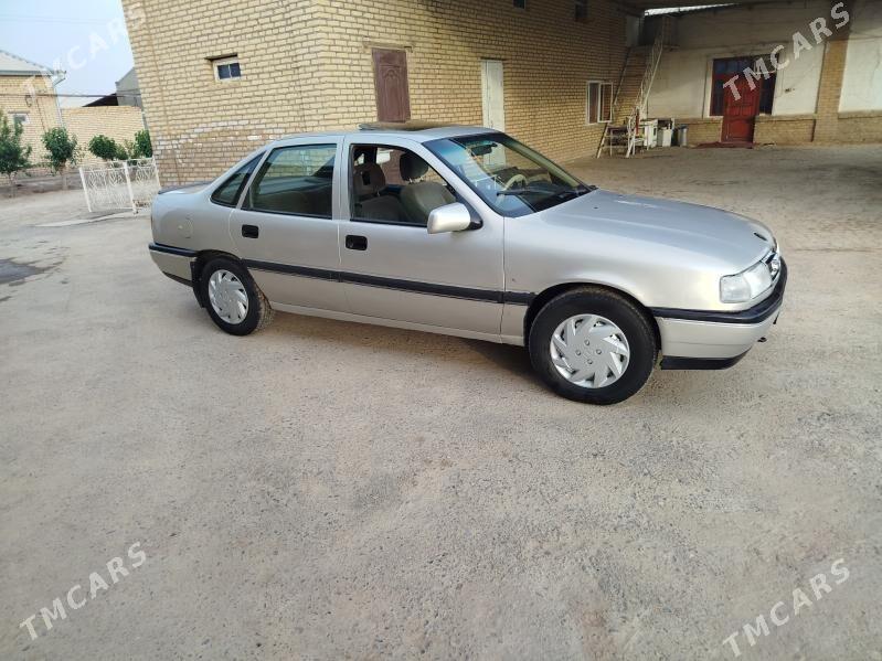 Opel Vectra 1992 - 28 000 TMT - Мары - img 1