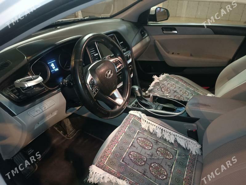 Hyundai Sonata 2018 - 225 000 TMT - Бекреве - img 5