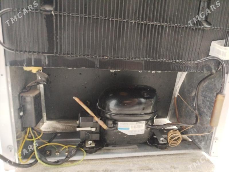 Indezit - Hitrowka - img 4