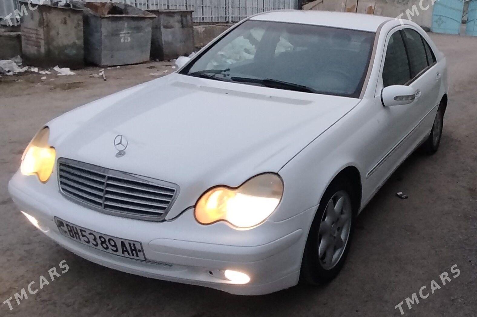Mercedes-Benz E320 2001 - 100 000 TMT - Hitrowka - img 5