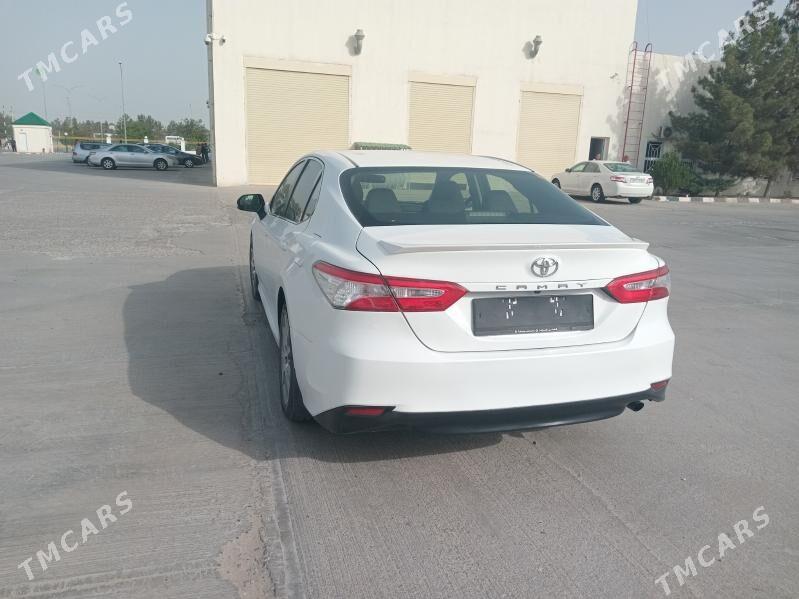 Toyota Camry 2020 - 270 000 TMT - Дянев - img 3