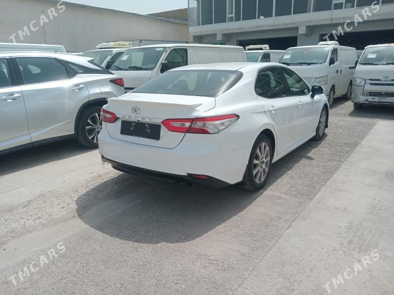 Toyota Camry 2020 - 270 000 TMT - Дянев - img 9
