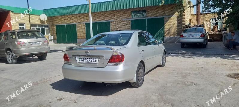 Toyota Camry 2005 - 265 000 TMT - Kerki - img 3