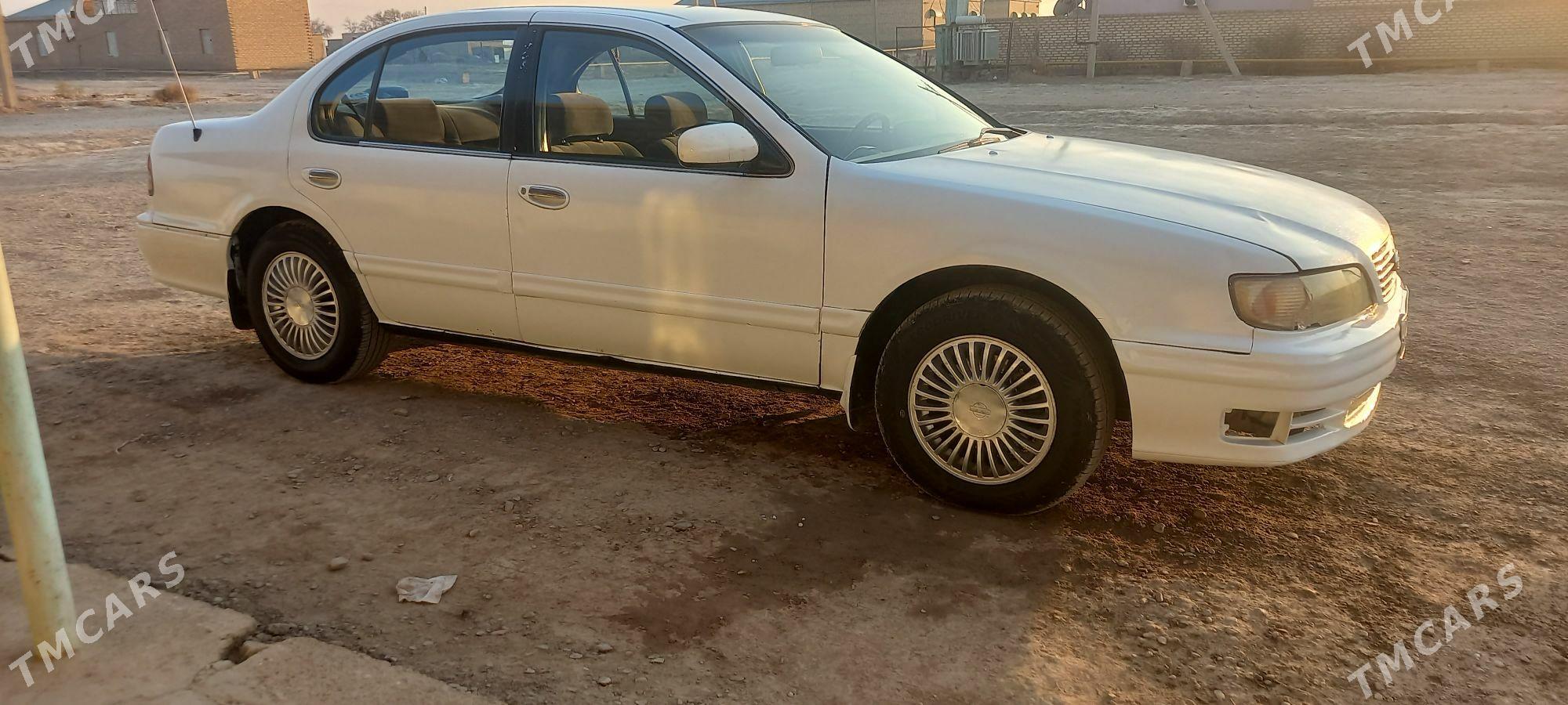 Nissan Cefiro 1995 - 42 000 TMT - Серахс - img 4