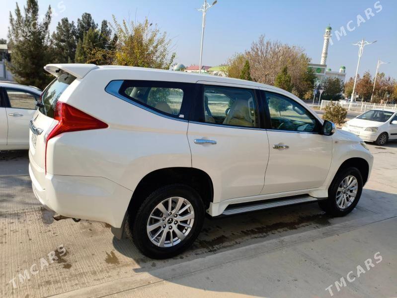 Mitsubishi Montero Sport 2019 - 390 000 TMT - Гарадамак - img 5
