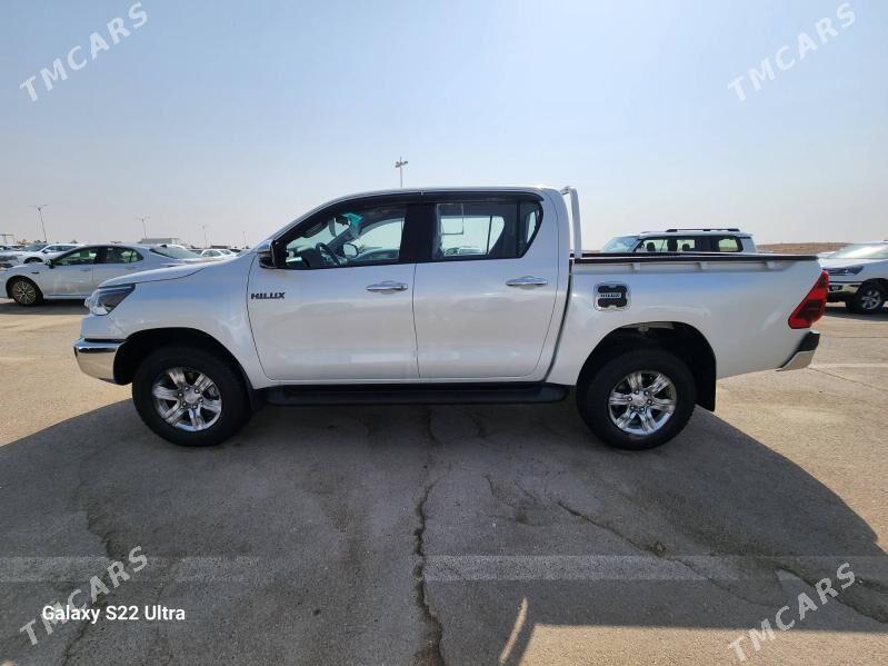 Toyota Hilux 2025 - 679 000 TMT - Aşgabat - img 4
