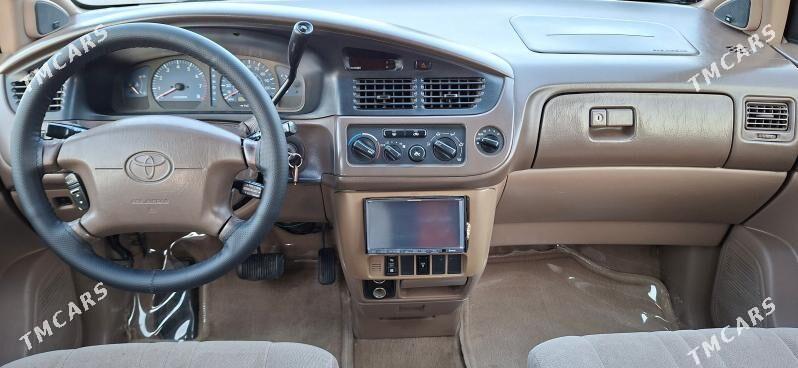 Toyota Sienna 2002 - 210 000 TMT - Бахарден - img 6
