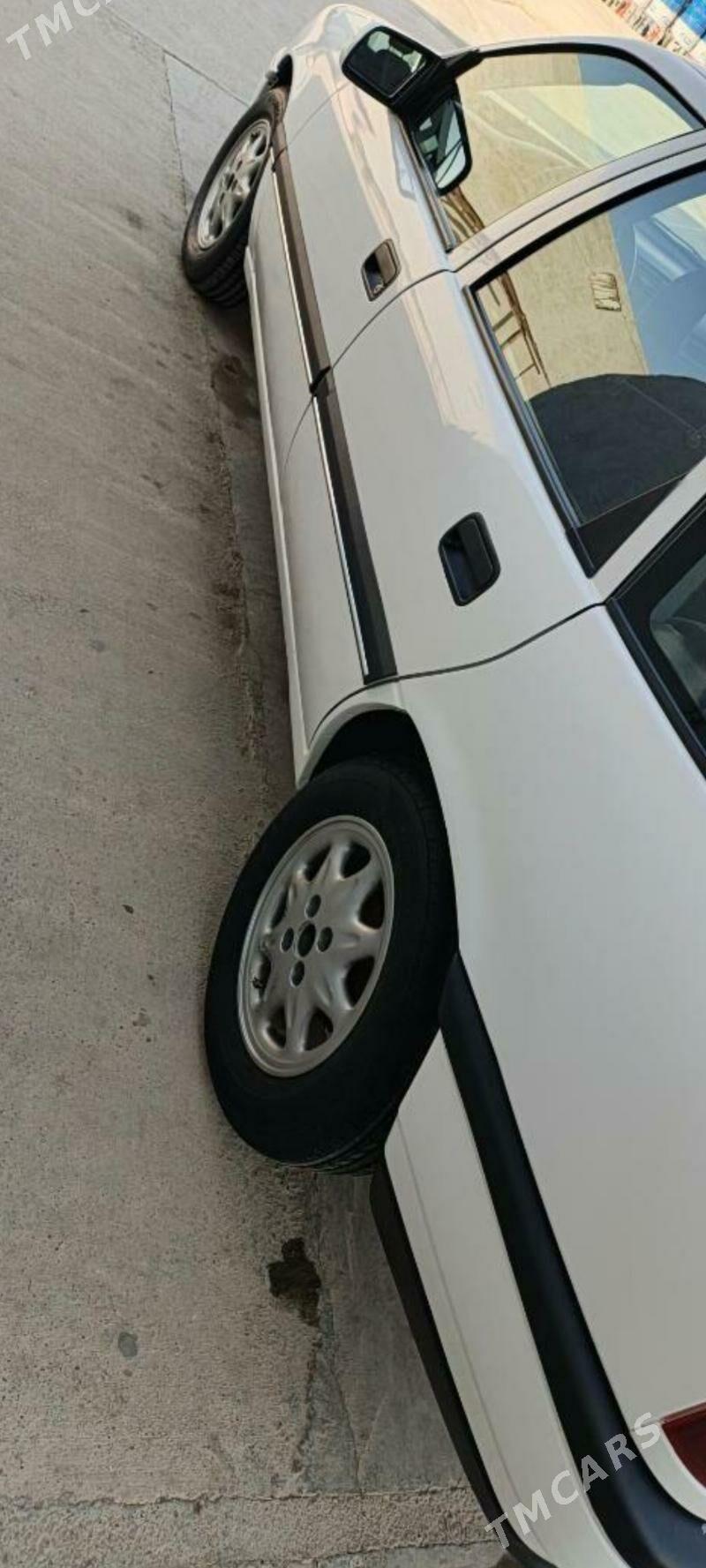 Opel Vectra 1991 - 47 000 TMT - Tejen - img 4