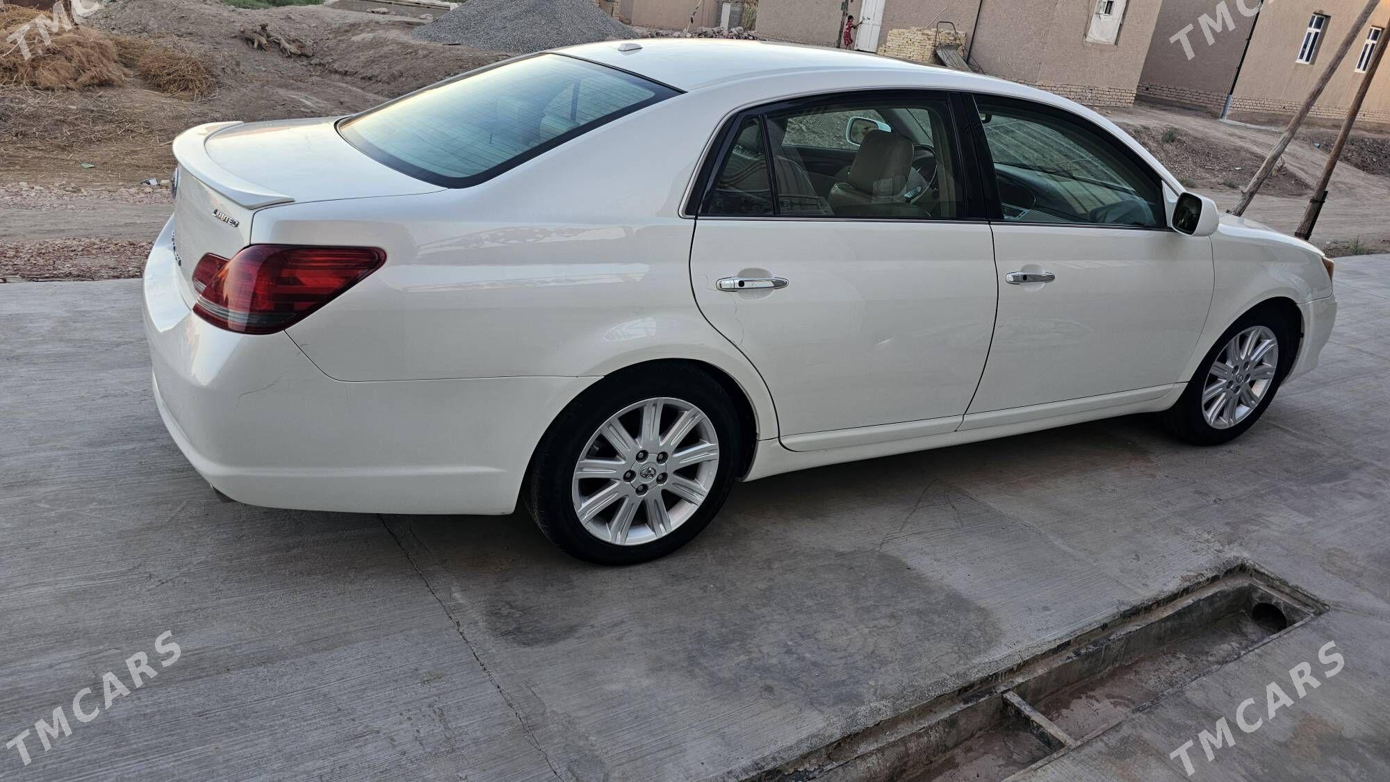 Toyota Avalon 2009 - 200 000 TMT - Гурбансолтан Едже - img 4