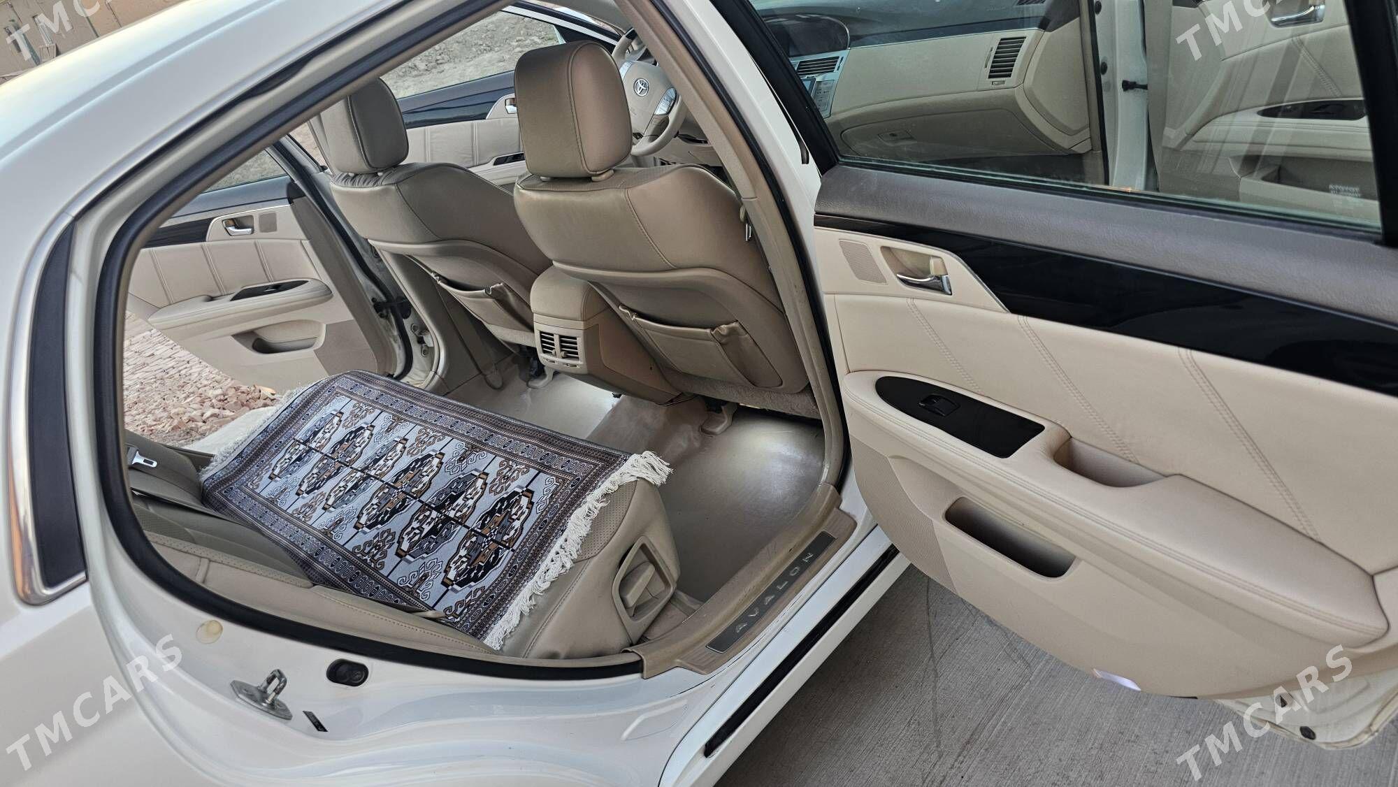 Toyota Avalon 2009 - 200 000 TMT - Гурбансолтан Едже - img 7