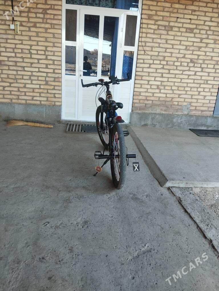 BMW X7 - Дянев - img 4