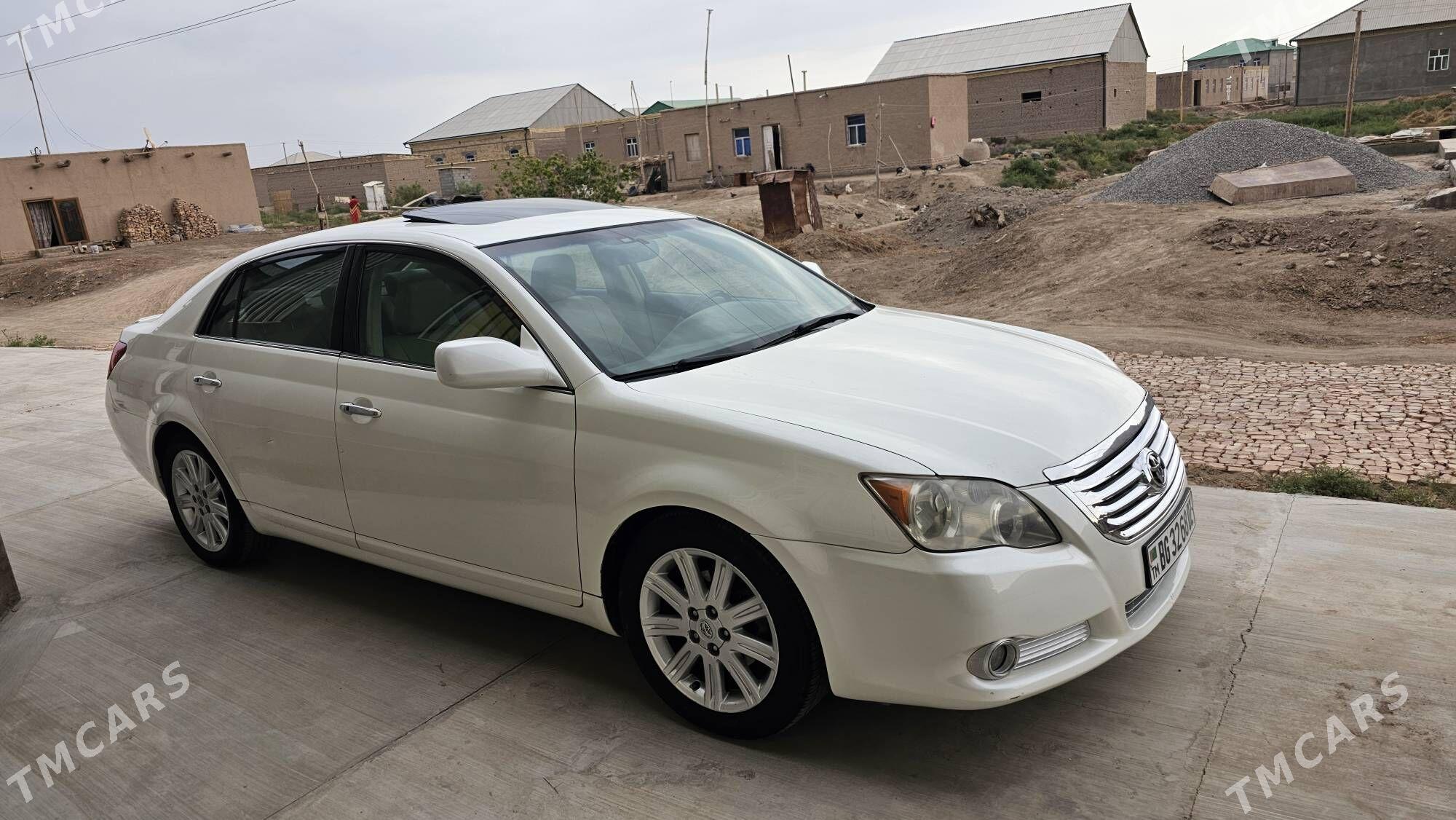 Toyota Avalon 2009 - 200 000 TMT - Гурбансолтан Едже - img 2