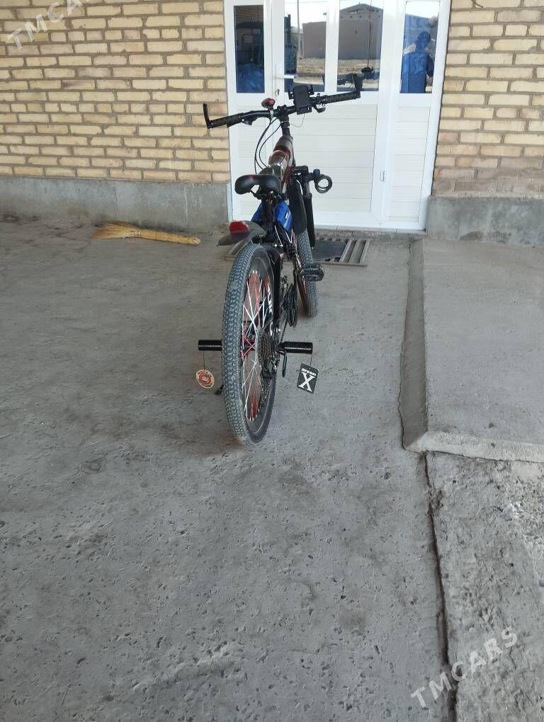 BMW X7 - Дянев - img 3