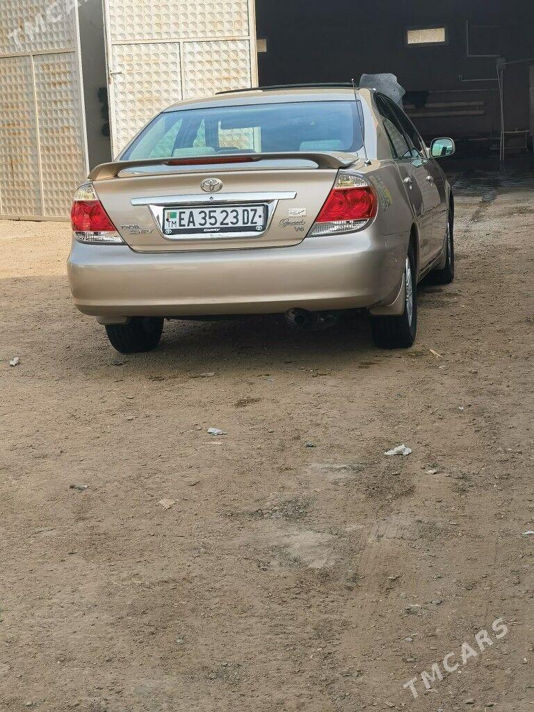 Toyota Camry 2004 - 220 000 TMT - етр. Туркменбаши - img 5