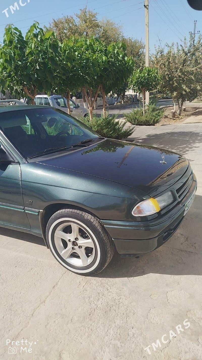 Opel Astra 1994 - 38 000 TMT - Mary - img 4