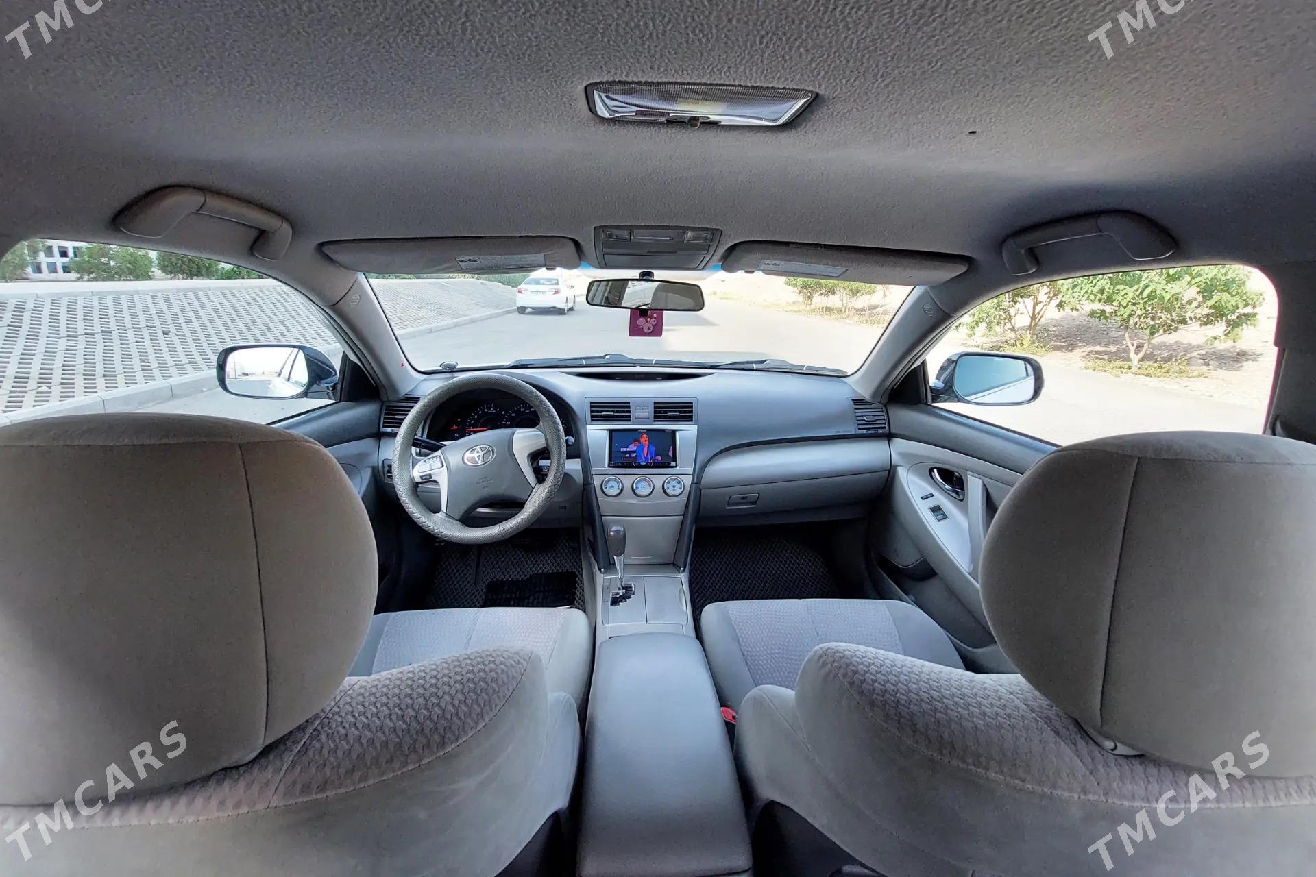 Toyota Camry 2010 - 197 000 TMT - Büzmeýin - img 4