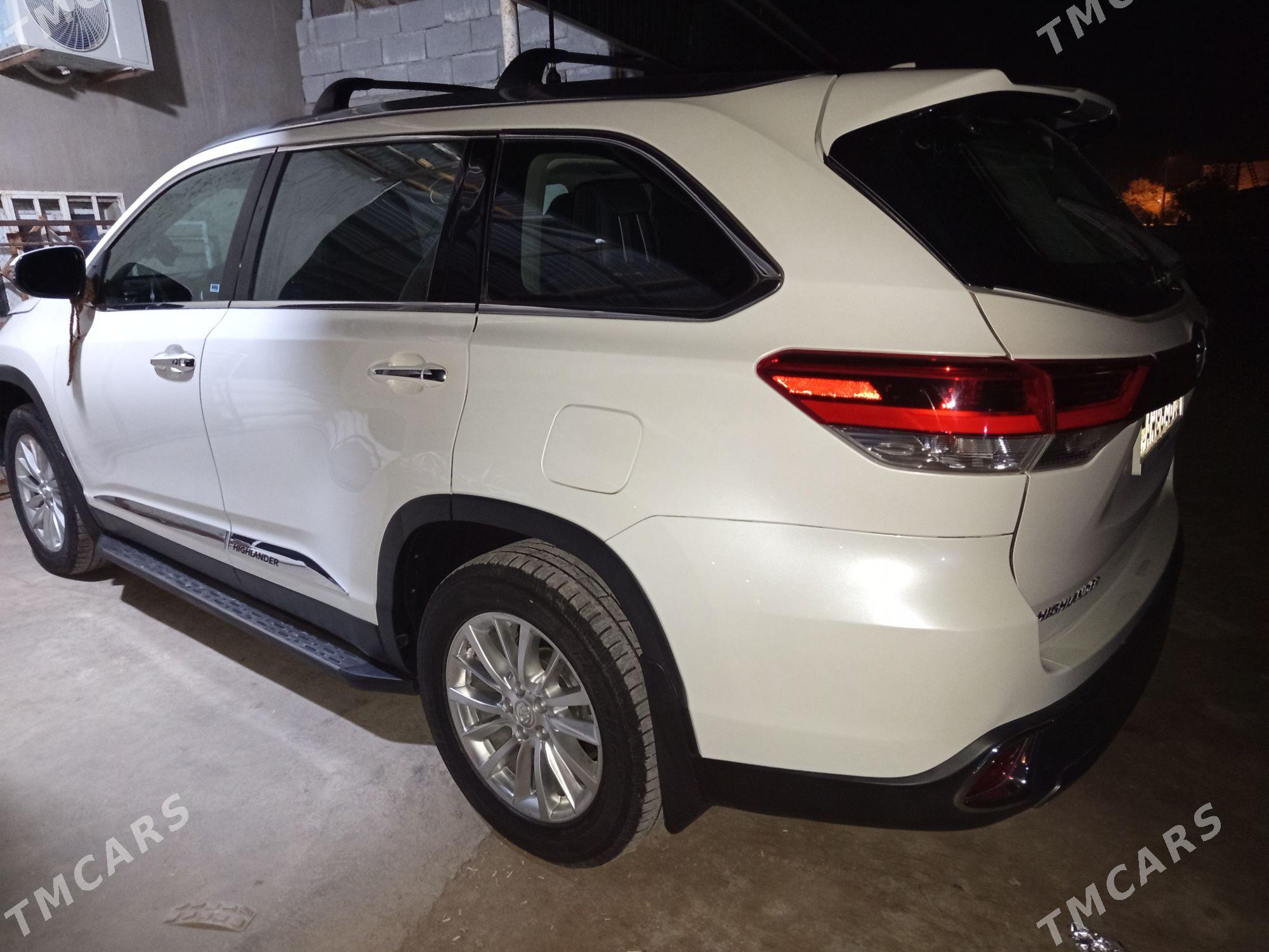 Toyota Highlander 2019 - 460 000 TMT - Кёнеургенч - img 5