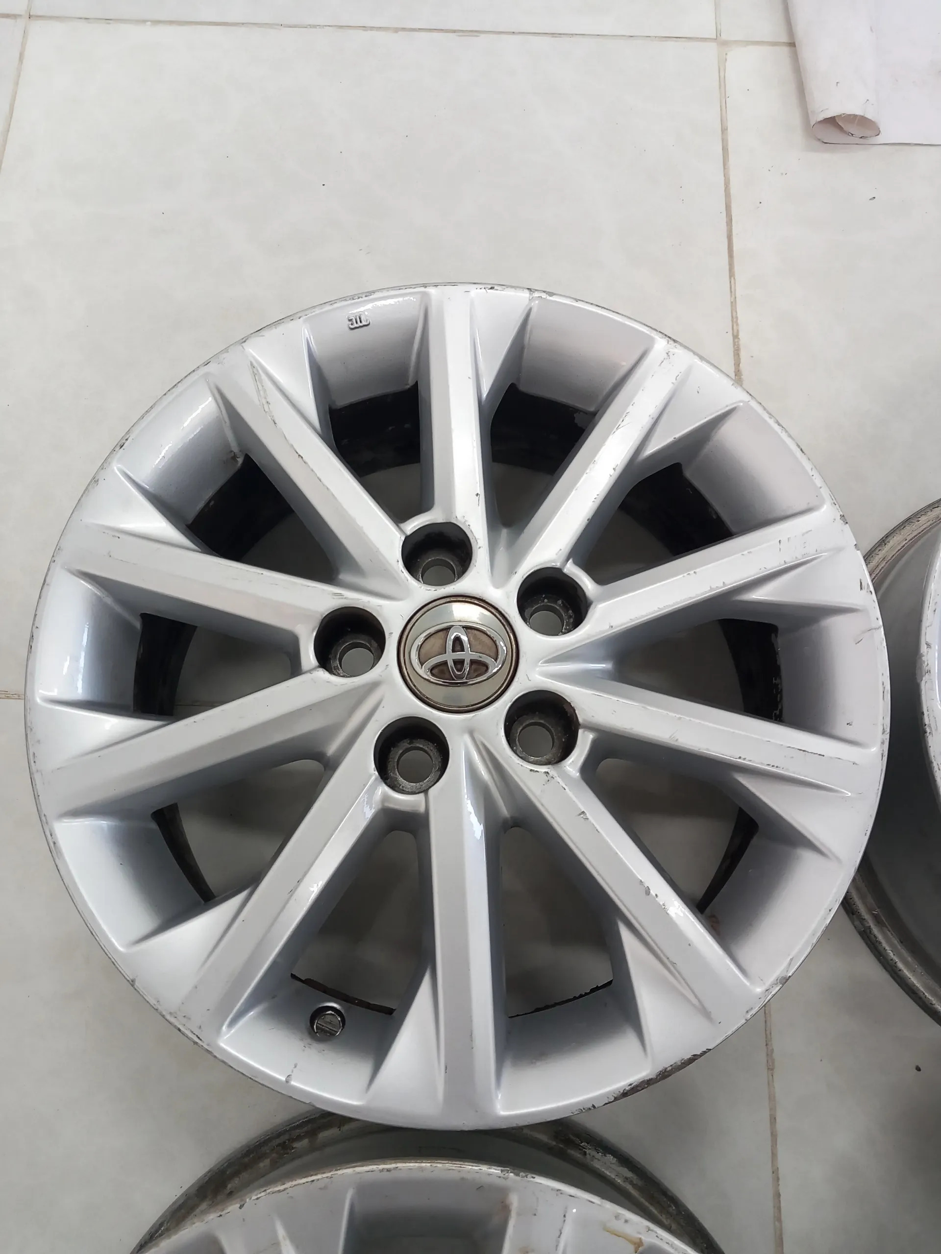 Diska palta camry glx 16lyk gl 4 400 TMT - Aşgabat - img 1