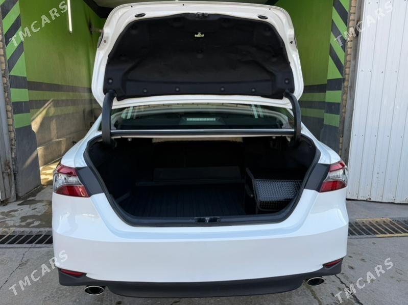 Toyota Camry 2021 - 335 000 TMT - Мары - img 9