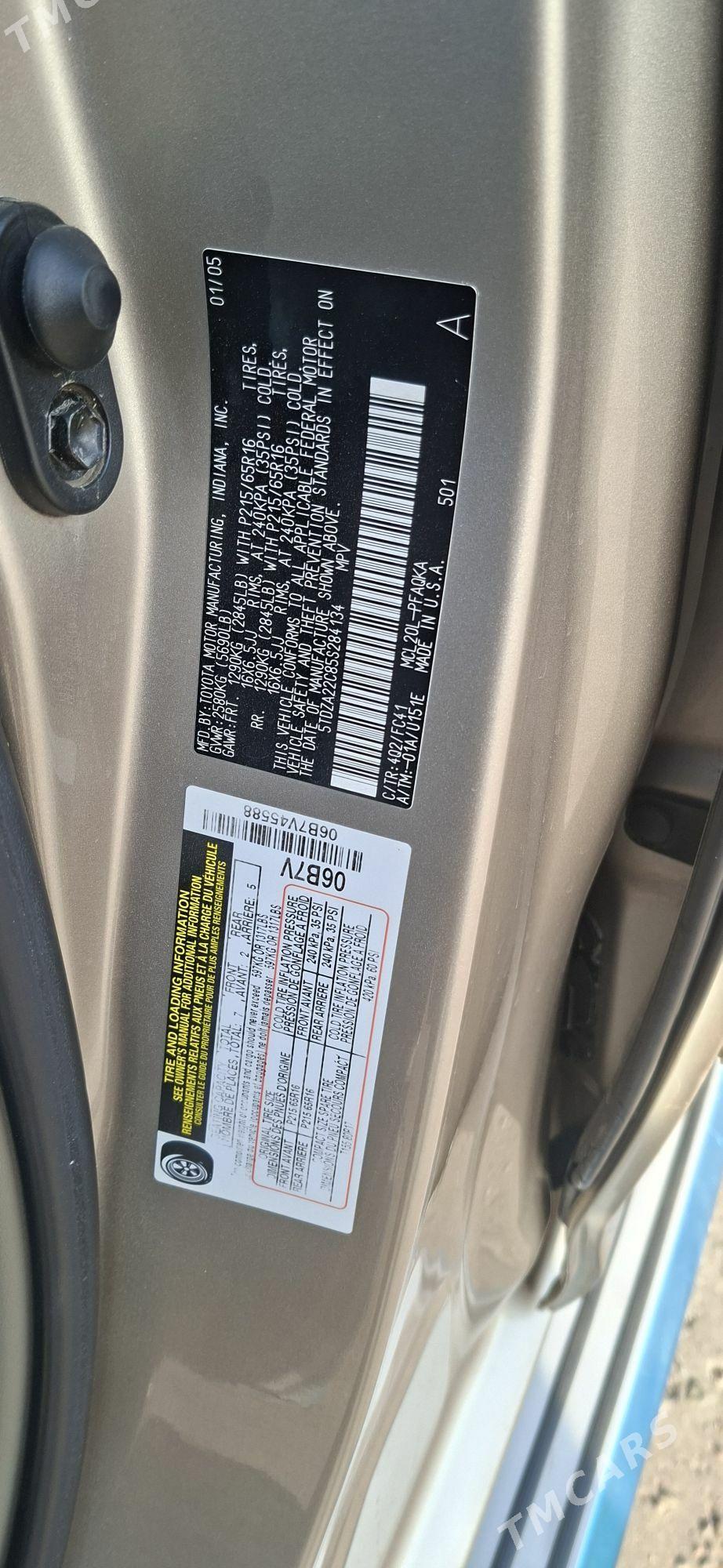 Toyota Sienna 2005 - 260 000 TMT - Дашогуз - img 10