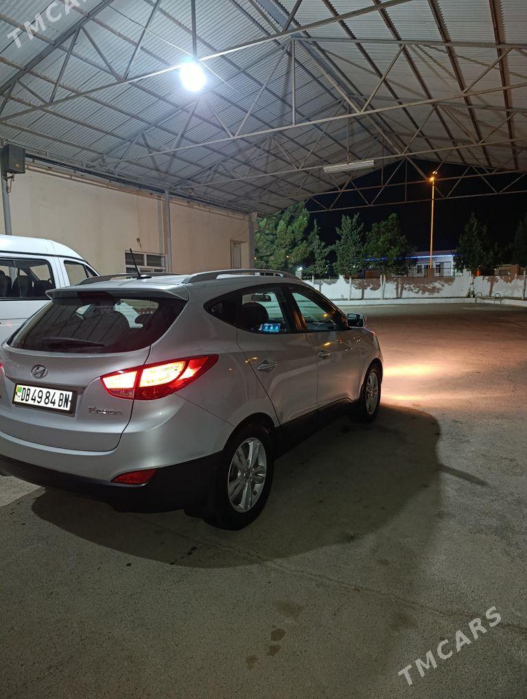 Hyundai Tucson 2011 - 170 000 TMT - Türkmenbaşy - img 3