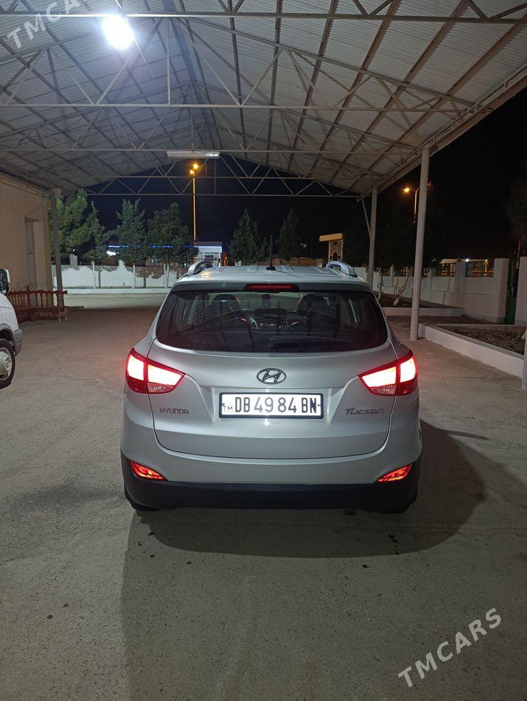 Hyundai Tucson 2011 - 170 000 TMT - Türkmenbaşy - img 4