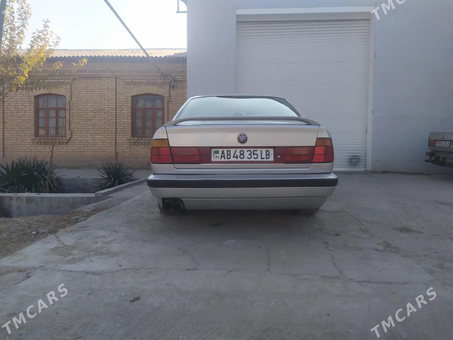 BMW 5 Series 1991 - 75 000 TMT - Türkmenabat - img 4