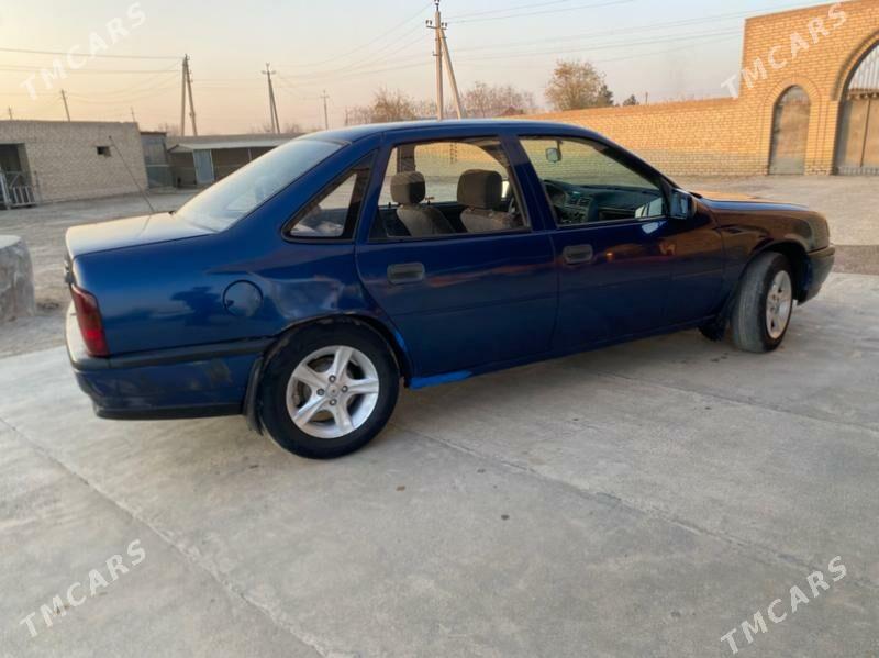 Opel Vectra 1991 - 23 000 TMT - Мургап - img 1